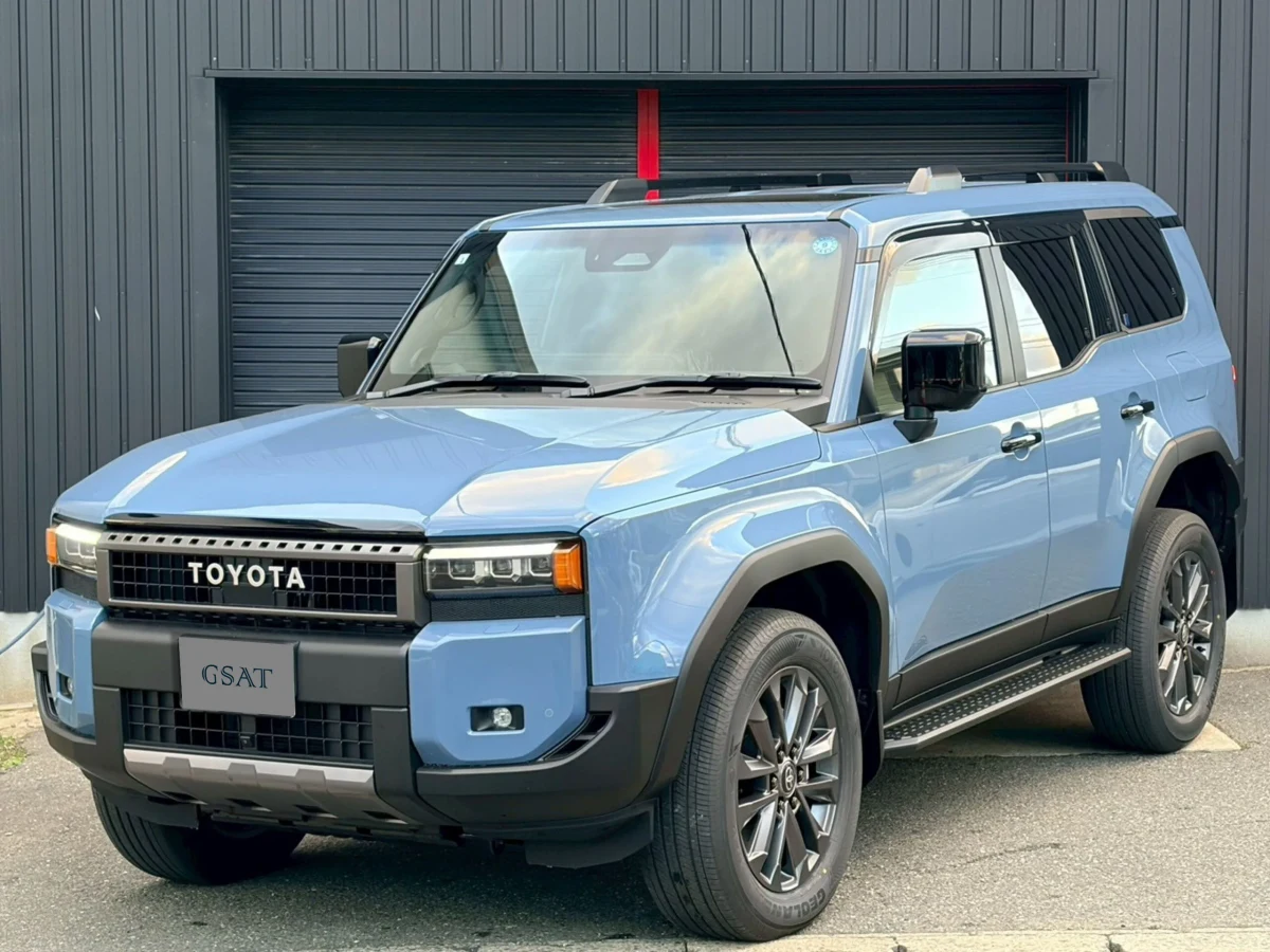Toyota Land Cruiser reference vehicle in Japan